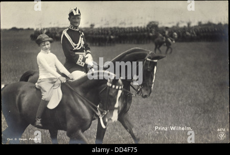 AK Kronprinz Wilhelm Mit seit Sohn Prinz Wilhelm, NPG 4474; Stockfoto