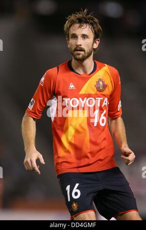 Kennedy (Grampus), 24. August 2013 - Fußball / Fußball: 2013 J.LEAGUE Division 1 match zwischen Nagoya Grampus 1-1 Cerezo Osaka im Mizuho Athletic Stadium in Aichi, Japan. (Foto: AFLO SPORT) Stockfoto