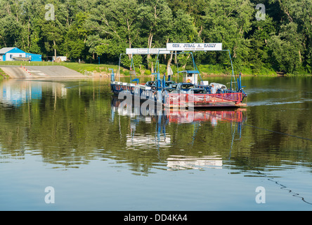 Whites Fähre ist eine Kabel-Fährverbindung über den Potomac River in Maryland, USA in Betrieb. Stockfoto