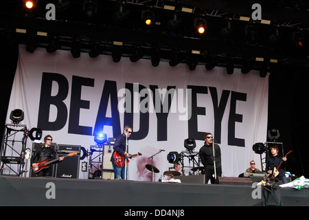 Neu-Liam Gallagher (Oasis) band Beady Eye beim Glastonbury Festival 2013, Somerset, England, Vereinigtes Königreich. Stockfoto