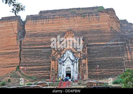 Mingun Paya Tempelruine in der Nähe von Mandalay Myanmar (Burma) Stockfoto