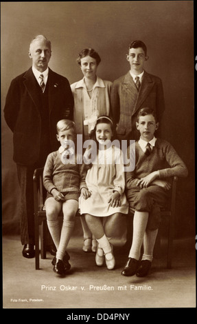 AK Prinz Oskar von Preußen Mit Familie, Söhne Und Tochter; Stockfoto