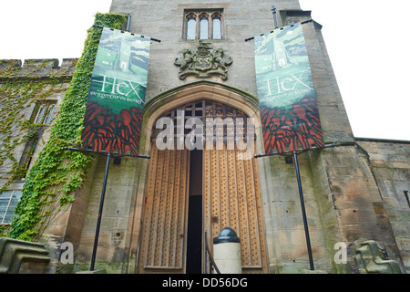 Eingang zum Hex Türme Alton Towers Staffordshire UK Stockfoto