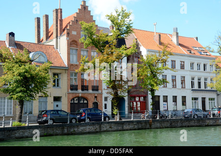 Ziemlich Kanalseite Szene, Brügge, Belgien Stockfoto