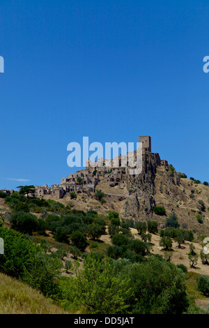 Craco, Matera, Basilikata, Italien, Italia. Dorf für Erdrutsch aufgegeben. Sehen Sie Liste der World Monuments Fund. EDITORIAL NUR Stockfoto