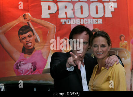 Regisseur Quentin Tarantino und Stunt-Frau Zoe Bell am special Screening von "Death Proof" in Berlin. Stockfoto