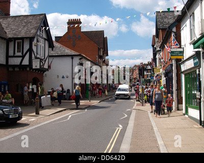 Lyndhurst High Street, New Forest, Hampshire, UK 2013 Stockfoto