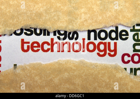 Technik-Text in Papier-Loch Stockfoto