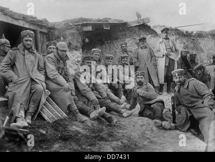 Deutsche Soldaten bei Berry-Au-Bac, Frankreich während Erster Weltkrieg I. Sept. 1914. (BSLOC 2013 5 43) Stockfoto