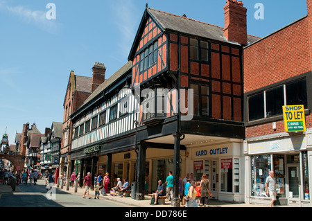 Marks und Spencer Shop, Mock Tudor Architektur, Foregate Street, Chester, Cheshire, UK Stockfoto