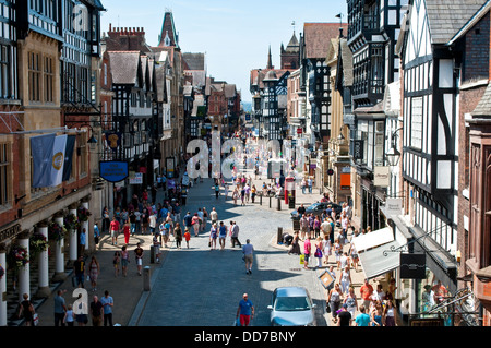 Beschäftigt Foregate Street, Chester, Cheshire, UK Stockfoto