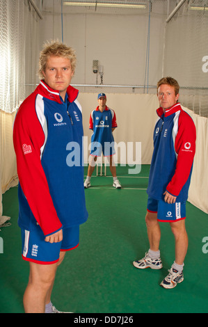 England Cricket Michael Vaughan, Matthew Hoggard und Paul Collingwood in Admiral-Cricket-kit Stockfoto