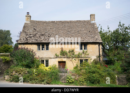 Cotswold Stein Landhaus. Guiting Power, Gloucestershire, England Stockfoto