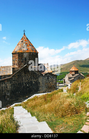 Das 9. Jahrhundert armenische Kloster Sevanavank. Stockfoto