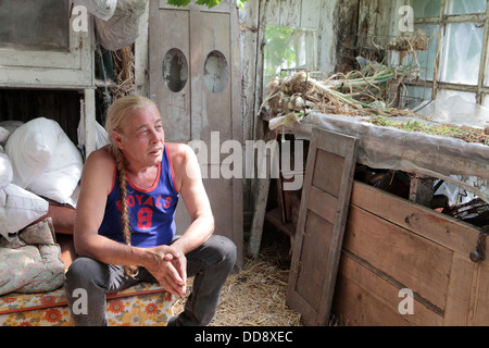 Bob Flowerdew, exzentrische Bio-Gärtner Schriftsteller Sender in seine Potting Shed, Norfolk, Großbritannien Stockfoto