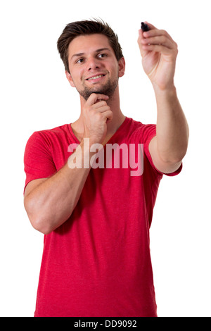 Junger Mann mit dem roten T-shirt schreiben mit Permanentmarker Stockfoto