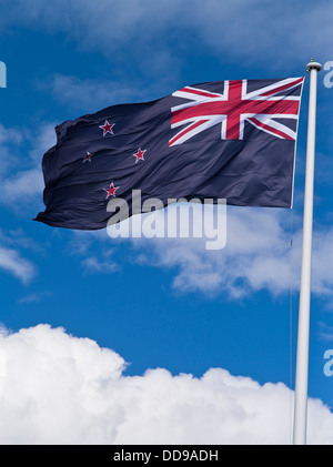 dh Flagge NEW ZEALAND National Flagge weiße Fahnenmast nz Stockfoto