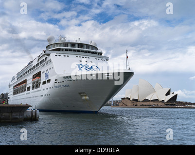 dh Sydney Harbour SYDNEY Australien PO Passagier Kreuzfahrtschiff Pacific Pearl ausgeschiedenen Wharf Sydney Opera House Stockfoto