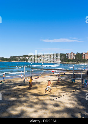 dh Manly Beach MANLY Australien Austrailian Strand Menschen Volleyball spielen Sydney Stockfoto