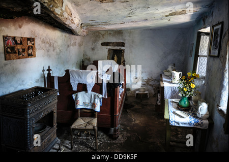 Höhlenwohnungen, die Wohnung in dem Dorf Graufthal, Elsass, Frankreich. Stockfoto