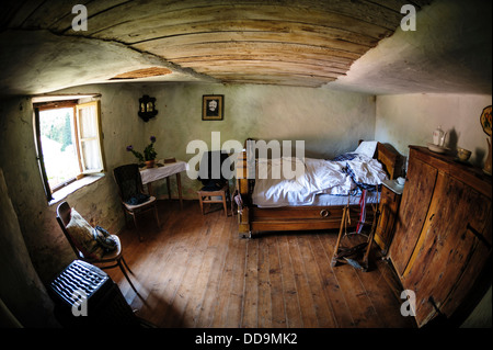 Höhlenwohnungen, die Wohnung in dem Dorf Graufthal, Elsass, Frankreich. Stockfoto