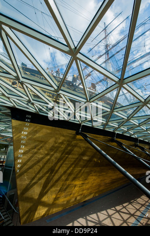 Die Cutty Sark, Tee-Clipper, in einem neu renovierten Standort. Greenwich, London, UK. Stockfoto