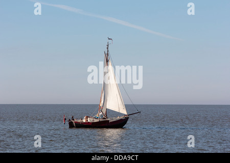 Segeln auf the Wadden Sea, Niederlande Stockfoto