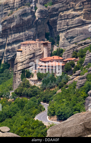 Das heilige Kloster Rousanou (St. Barbara) in Meteora, Trikala Region in Griechenland Stockfoto