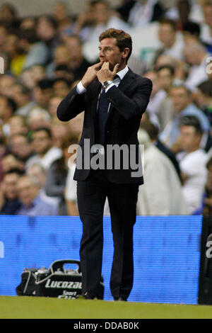 London, UK. 29. August 2013. Andre Villas-Boas während der UEFA-Europa-League-Qualifikation Vorrundenspiel zwischen Tottenham Hotspur aus England und Dynamo Tiflis am 29. August 2013 in London, England an der White Hart Lane Stadium gespielt. Bildnachweis: Mitchell Gunn/ESPA/Alamy Live-Nachrichten Stockfoto