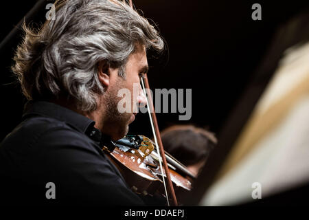 Thessaloniki, Griechenland. 29. August 2013. Staatlichen Sinfonieorchesters Thessaloniki am Aristoteles Platz in Thessaloniki, Griechenland am 29. August 2013. Bildnachweis: Konstantinos Tsakalidis/Alamy Live-Nachrichten Stockfoto