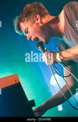 Söhne und Liebhaber, die live am Kendal Calling Festival 2013 auf der Aufruf, Bühne Stockfoto