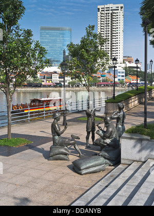 Dh Fluss Singapur Statuen NORTH Boat Quay Singapur Bronze Skulpturen Statue eine große Emporium von Malcolm Koh alten kolonialen Stockfoto