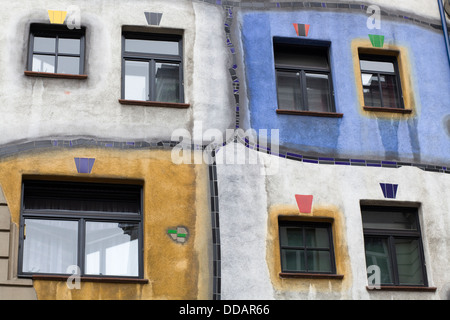 Berühmten Hundertwasserhaus Wohnungen in Wien Stockfoto