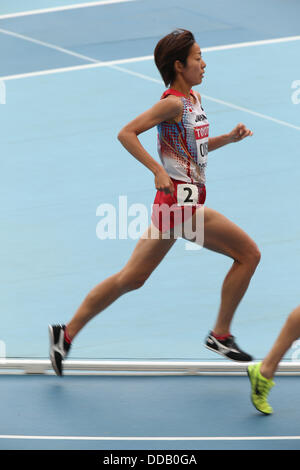 Misaki Onishi (JPN), 14. August 2013 - Leichtathletik: Die 14. IAAF Leichtathletik WM - Moskau 2013, Frauen 5000 m Qualifikation im Luzhniki Stadion in Moskau, Russland. (Foto von Takashi Okui/AFLO) Stockfoto