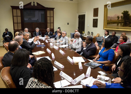 US-Präsident Barack Obama Bürgerrechtler im Roosevelt Room des weißen Hauses 29. Juli 2013 in Washington, DC trifft. Stockfoto