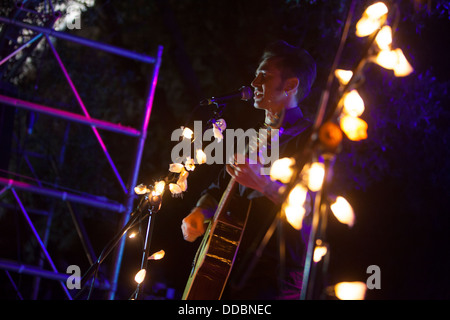 Gothic Music Festival ENTREMURALHAS, das im Schloss von Leiria in Portugal stattfindet. Stockfoto