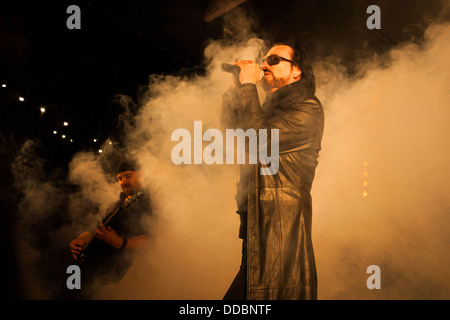 Gothic Music Festival ENTREMURALHAS, das im Schloss von Leiria in Portugal stattfindet. Stockfoto