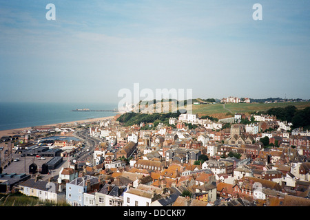 Hastings Old Town, East Sussex, Südostengland, von East Hill Stockfoto