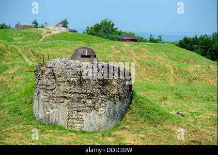 WWi Geschützstellungen bei Fort De Douaumont bei Verdun, Frankreich Stockfoto