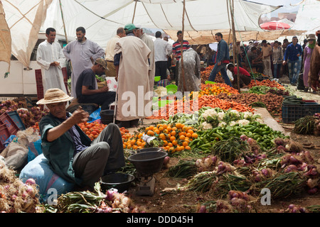 Montag Berbermarkt in Tnine Ourika, Atlasgebirge, Marokko, Nordafrika Stockfoto