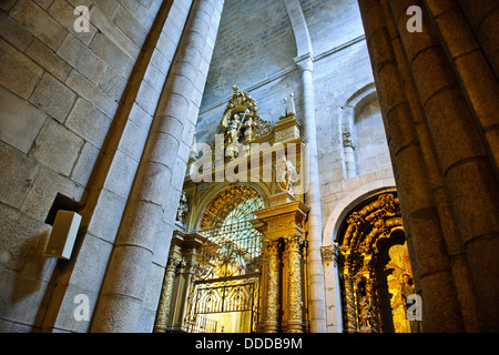 Se Kathedrale, 12./13. Jahrhundert Festungskirche, äußere Innenansichten, Porto, Porto, Portugal Stockfoto