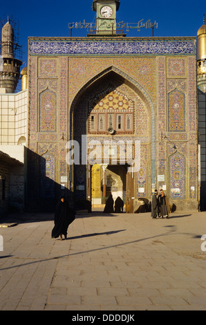 Eingang zur Moschee Al-Kadhimiya (Kadhimiye) ein Shi'ite Schrein, Bagdad, Irak-690202 031 Stockfoto