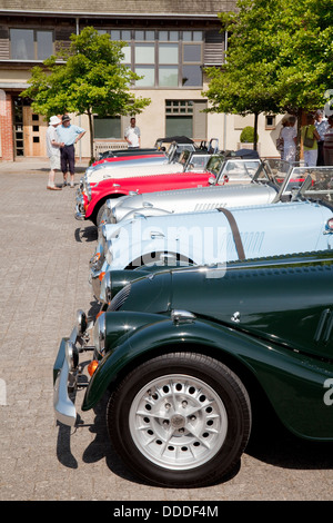 Morgan Sports Autos auf der Messe in einem Besitzerclub rally, Lambourn, Berkshire UK Stockfoto