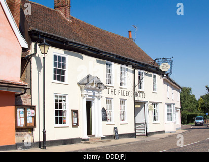 Eine Außenansicht des Hotels Fleece in Boxford, Suffolk, England. Stockfoto