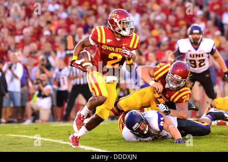 31. August 2013 - Ames, Iowa, Vereinigte Staaten von Amerika - 31. August., 2013: Iowa State RB Aaron Wimberly in Aktion während der NCAA Football-Spiel zwischen den Iowa State Zyklonen und Northern Iowa Panthers im Jack Trice Stadium in Ames, Iowa... KE-Lu/CSM Stockfoto