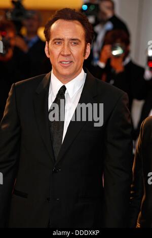 30. August 2013 - Venedig, Kalifornien, Italien - NICOLAS CAGE. Joe premiere.70th Venedig Film Festival.Venice, Italy.August 30, 2013. (Kredit-Bild: © Roger Harvey/Globe Photos/ZUMAPRESS.com) Stockfoto