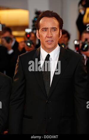 30. August 2013 - Venedig, Kalifornien, Italien - NICOLAS CAGE. Joe premiere.70th Venedig Film Festival.Venice, Italy.August 30, 2013. (Kredit-Bild: © Roger Harvey/Globe Photos/ZUMAPRESS.com) Stockfoto