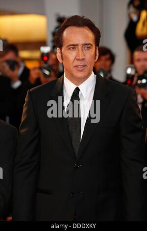 30. August 2013 - Venedig, Kalifornien, Italien - NICOLAS CAGE. Joe premiere.70th Venedig Film Festival.Venice, Italy.August 30, 2013. (Kredit-Bild: © Roger Harvey/Globe Photos/ZUMAPRESS.com) Stockfoto