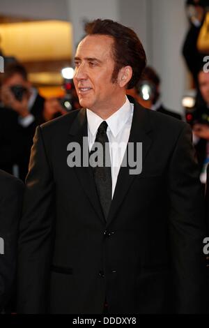 Venedig, Ca, Italien. 30. August 2013. NICOLAS CAGE. Joe premiere.70th Venedig Film Festival.Venice, Italy.August 30, 2013. © Roger Harvey/Globe Photos/ZUMAPRESS.com/Alamy Live-Nachrichten Stockfoto