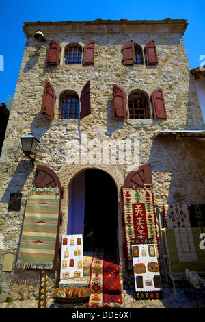 Teppich-Shop, Mostar, Bosnien, Bosnien und Herzegowina, Balkan, Südosteuropa Stockfoto